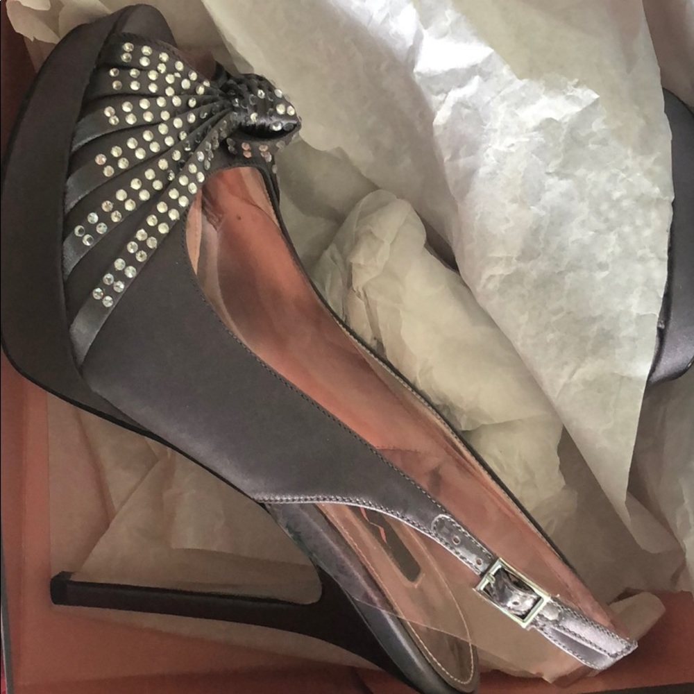 Nina size 7